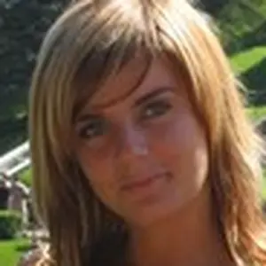 Я Christine, 25, знакомлюсь для виртуального секса в Сатке