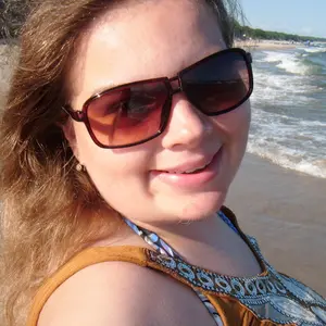 Екатерина из Бронниц, мне 22, познакомлюсь для общения