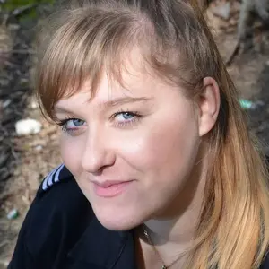 Алиса из Костомукши, мне 19, познакомлюсь для дружбы