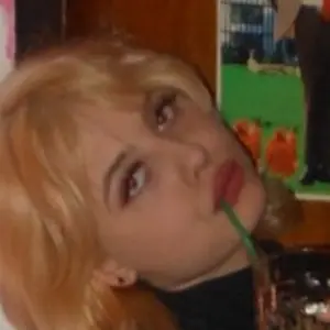 Я Кира, 19, знакомлюсь для совместных путешествий в Рязани