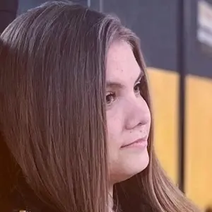 Я Вика, 20, из Орла, ищу знакомство для дружбы