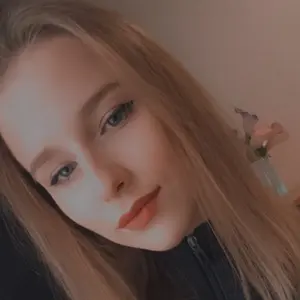 Я Дашуля, 20, из Энгельса, ищу знакомство для приятного времяпровождения