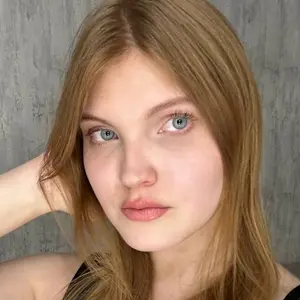 Олеся из Александровска-Сахалинского, мне 19, познакомлюсь для регулярного секса