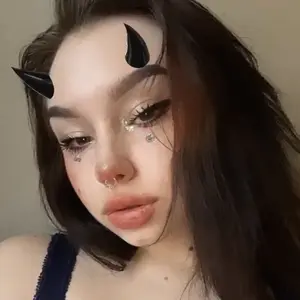Я Белла, 23, из Московки, ищу знакомство для виртуального секса