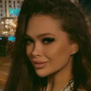 Лиля из Москвы, ищу на сайте общение