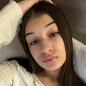 Я Наташа, 26, знакомлюсь для совместных путешествий в Франкфурте-на-майне